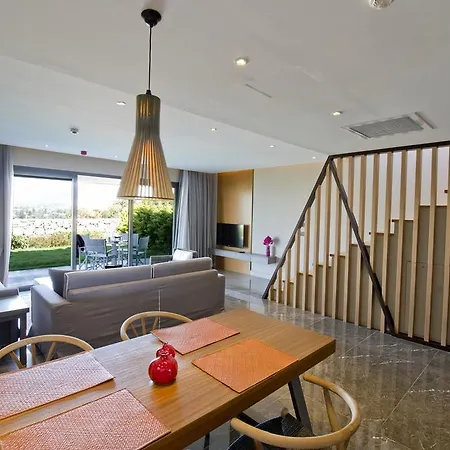 Ramada Bodrum Luxury Villas Βίλα