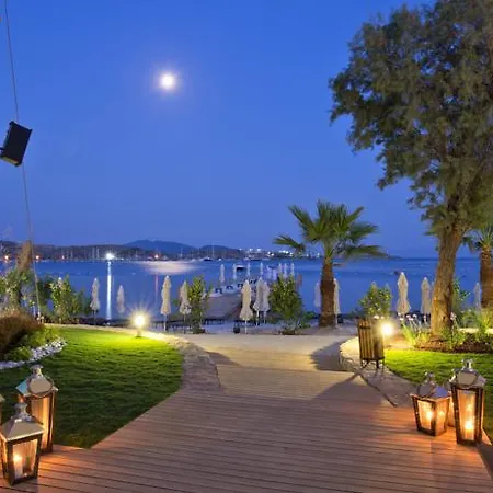 Ramada Bodrum Luxury Villas Βίλα