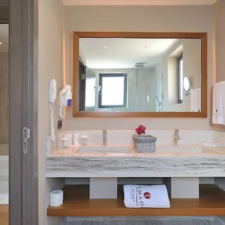 Ramada Bodrum Luxury Villas Βίλα